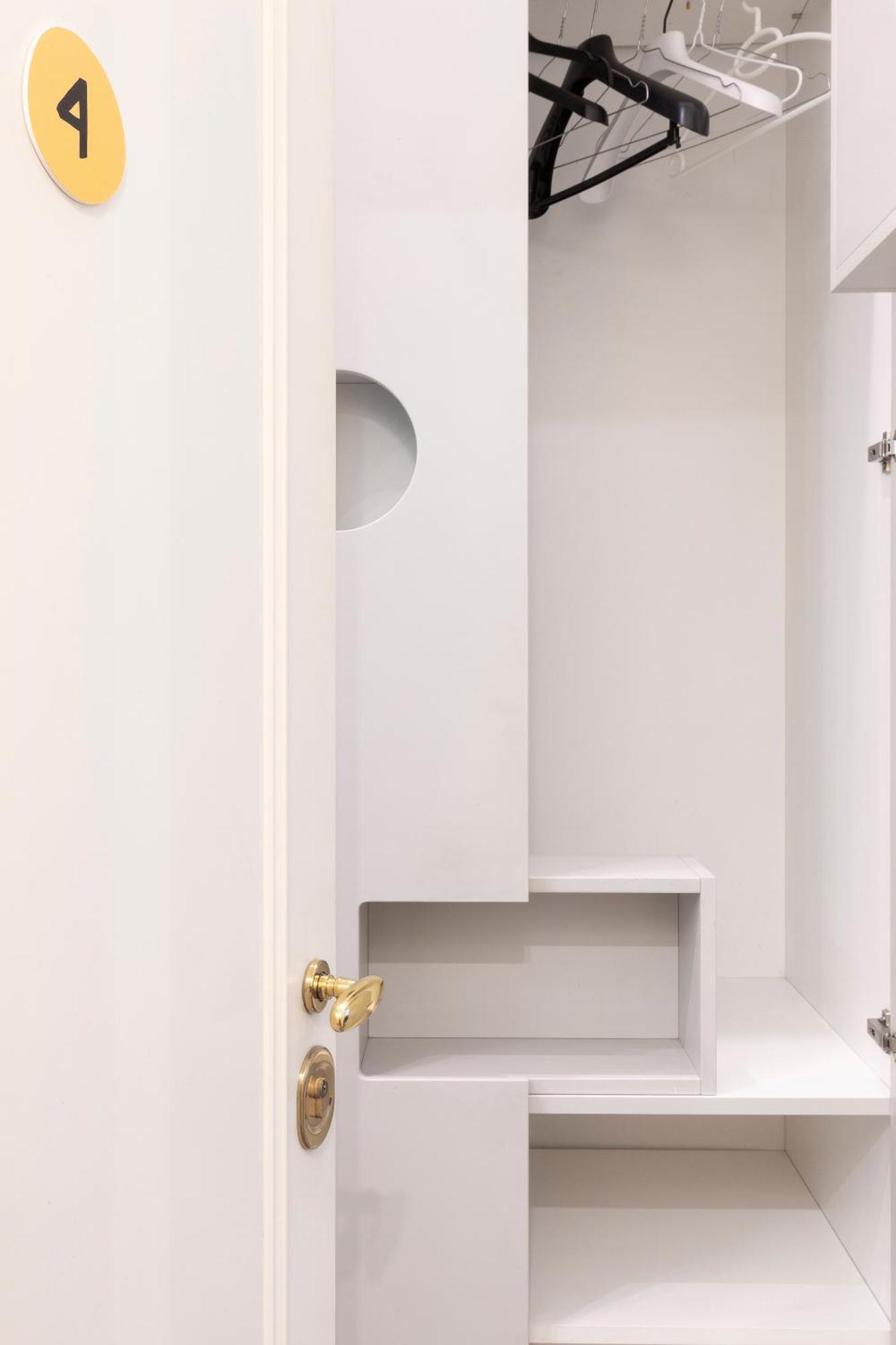 Vittore Rooms & Apartment Milaan Buitenkant foto