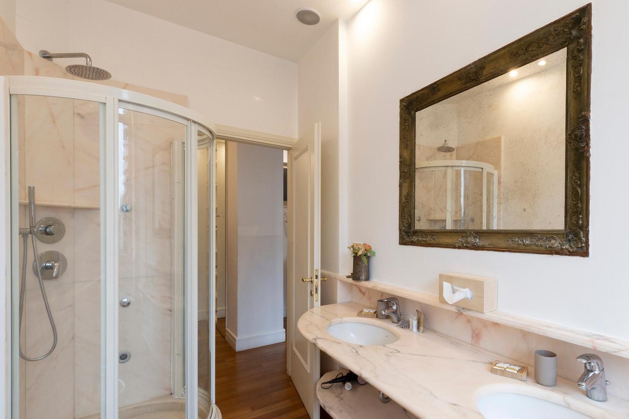 Vittore Rooms & Apartment Milaan Buitenkant foto