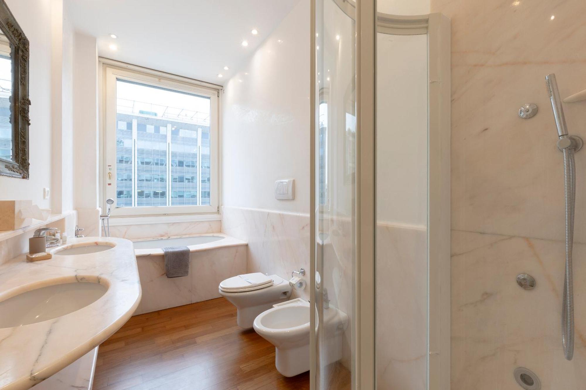 Vittore Rooms & Apartment Milaan Buitenkant foto